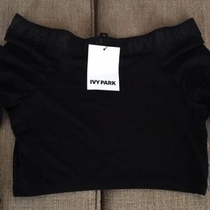 IVY PARK CROPPED BATEAU NECK LOGO TEE